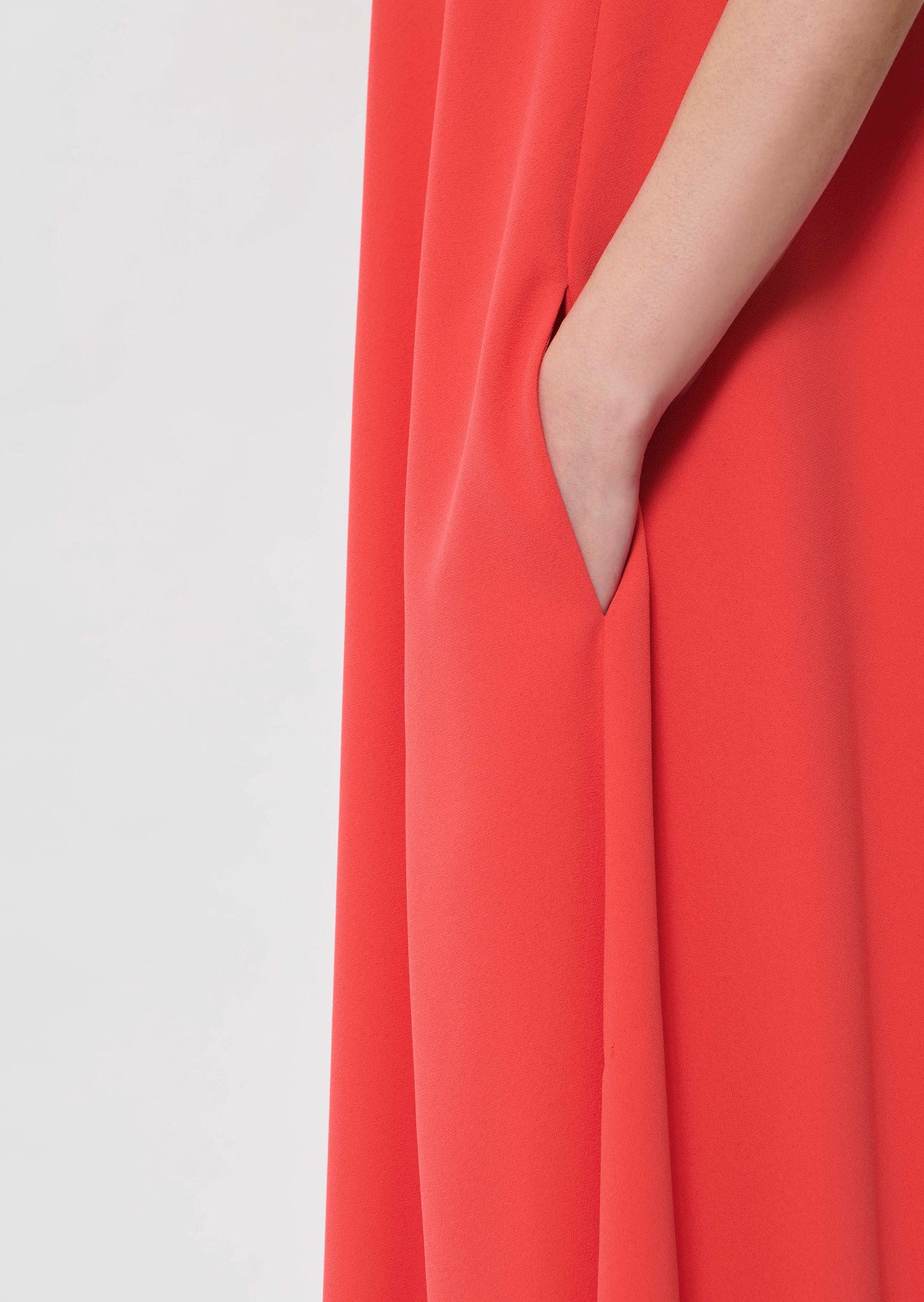 Roxanne red crepe dress