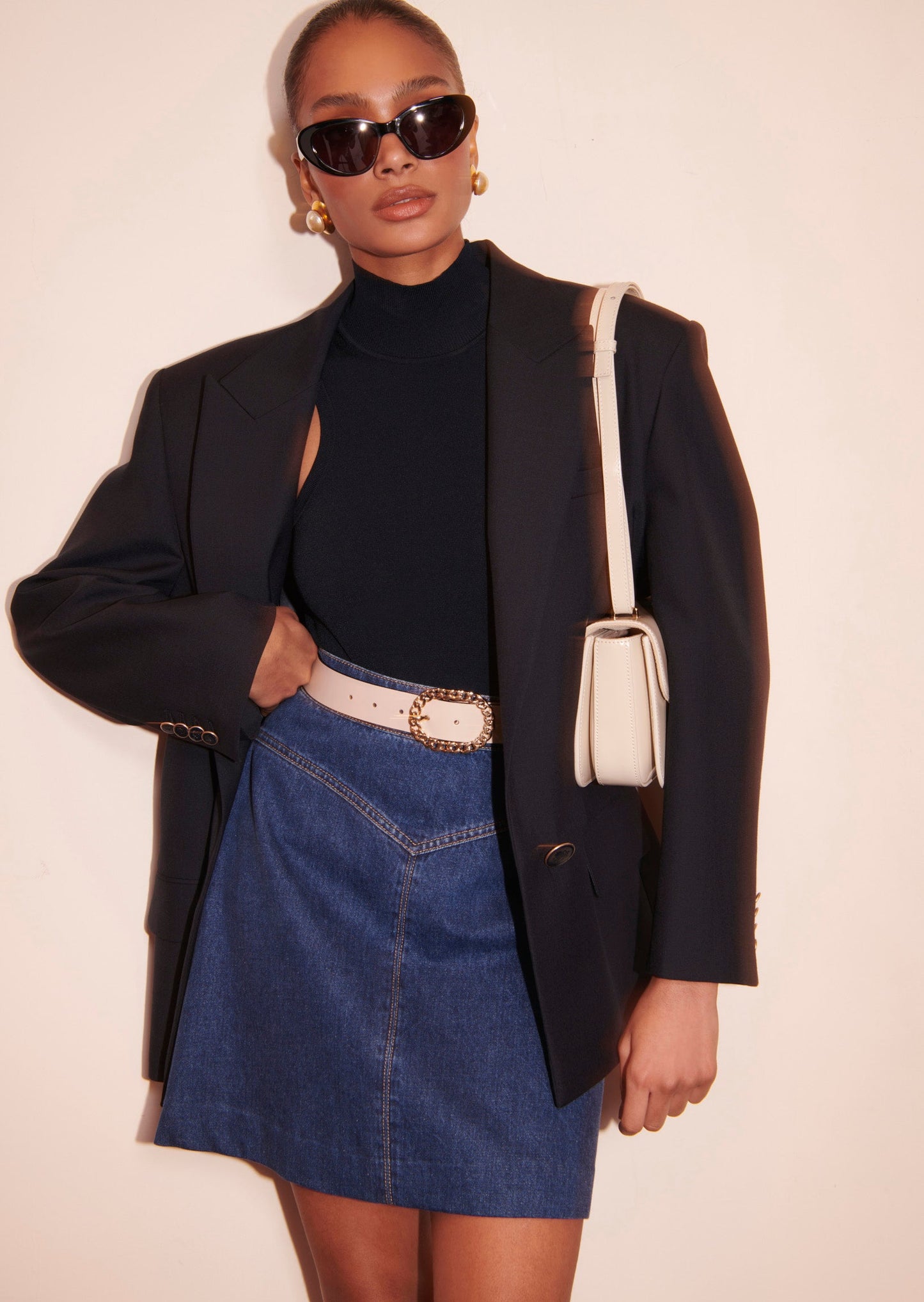 High waist denim skirt.