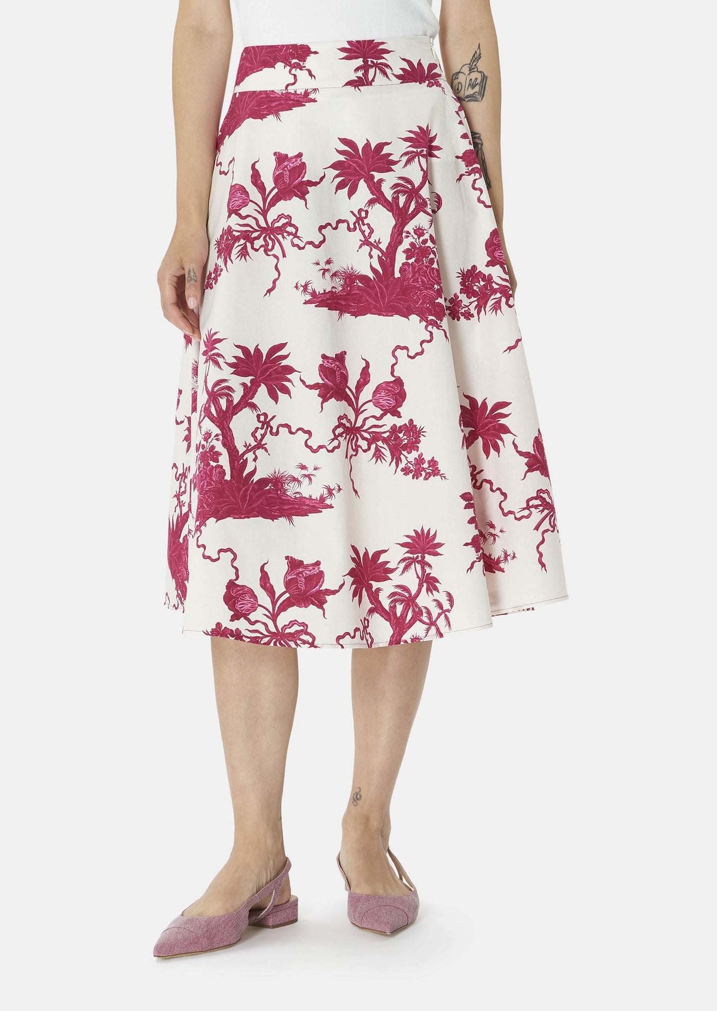 Ecru medium length skirt with floral burgundy print.