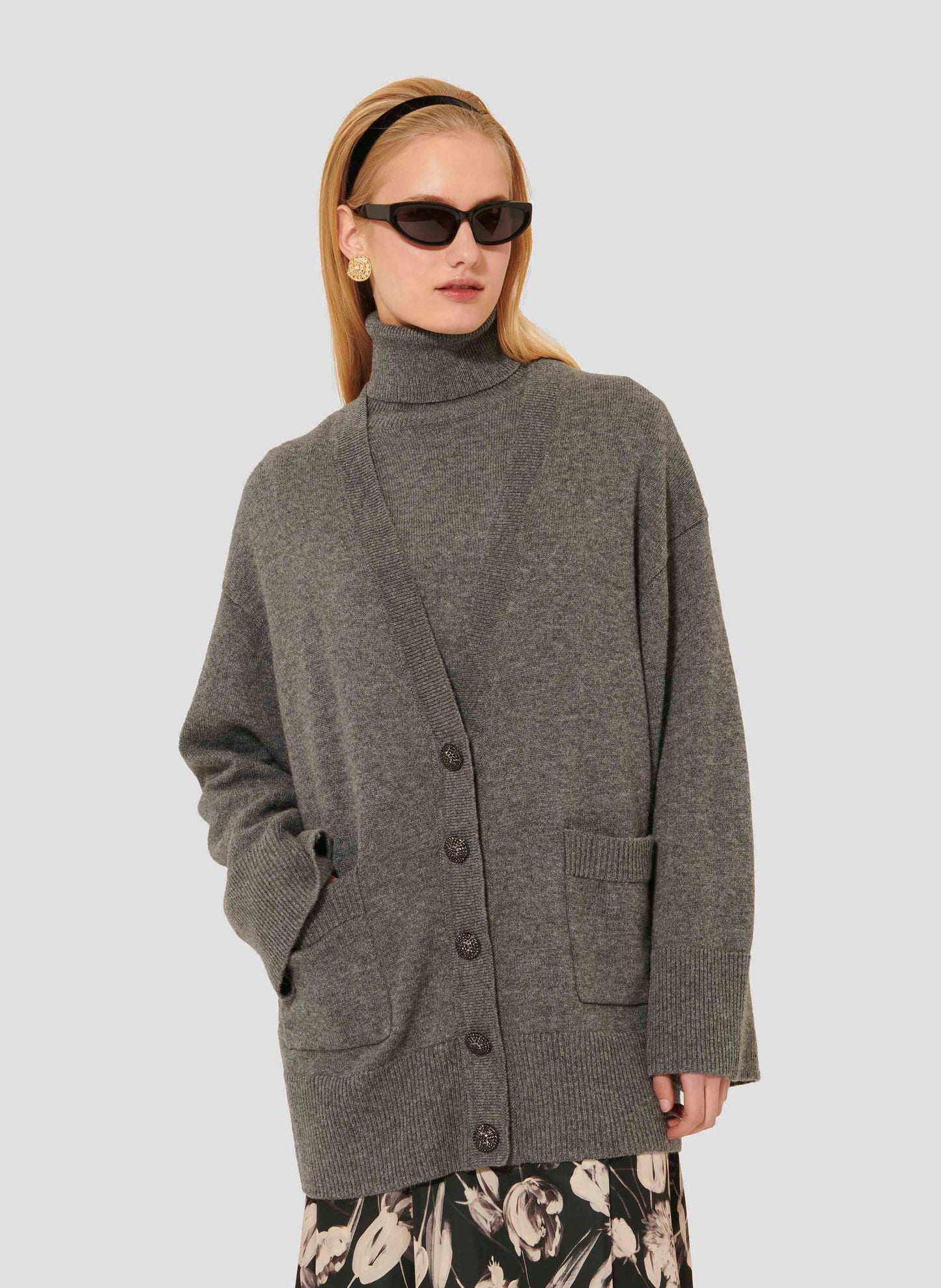 Tara Jarmon model wearing oversized grey