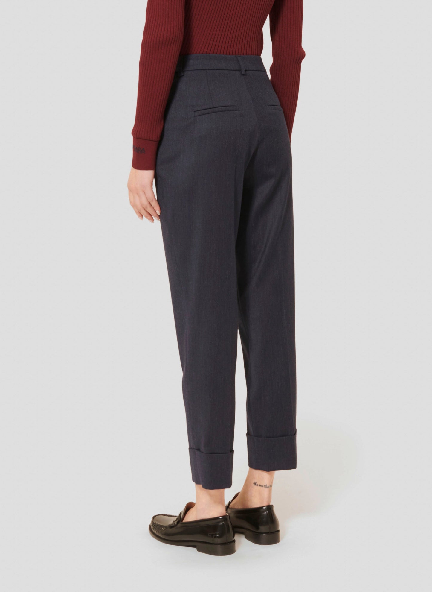 Straight Cut Cropped Midnight Blue Pants with Two Welt Pockets.