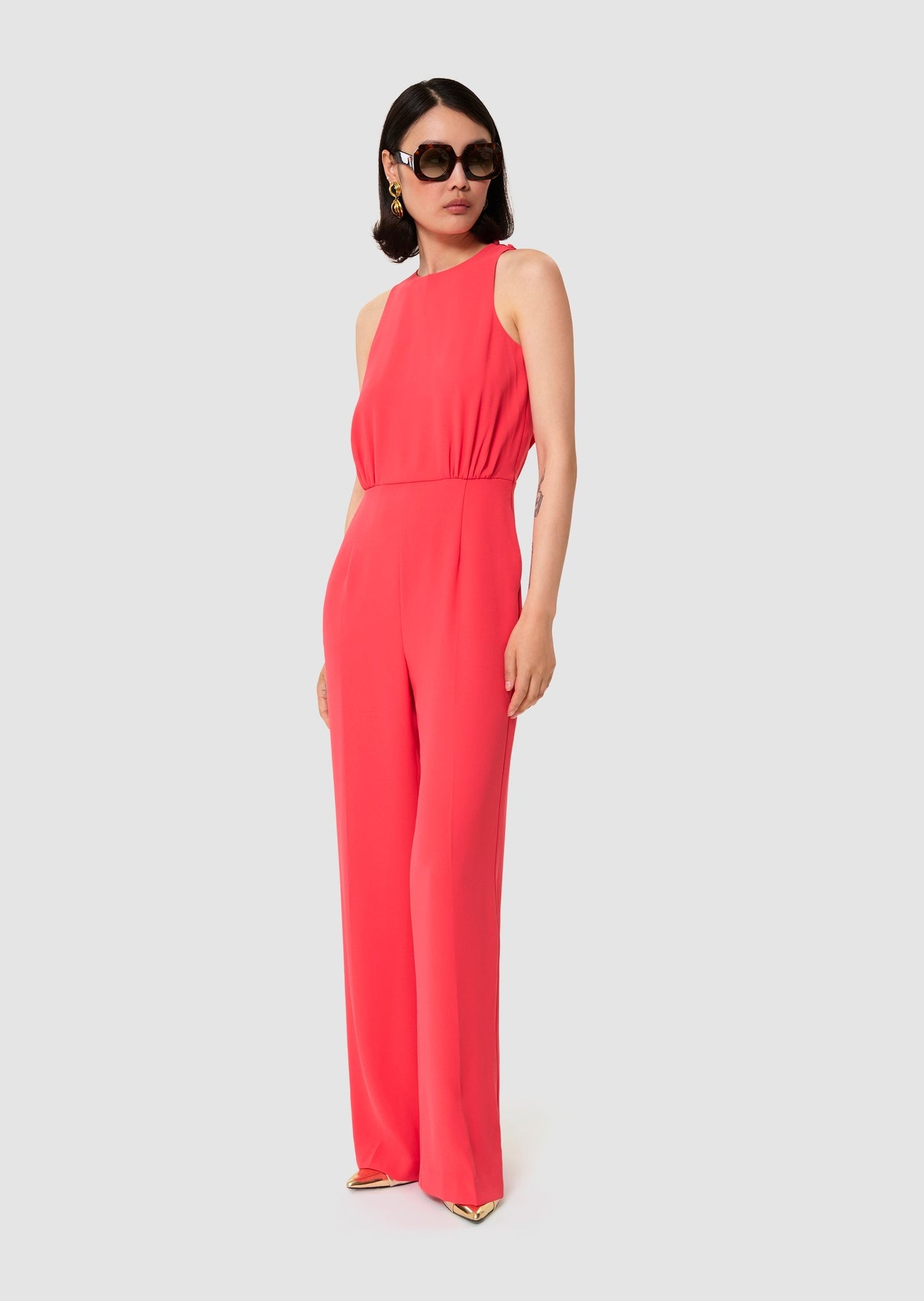 Cherry red crepe suit