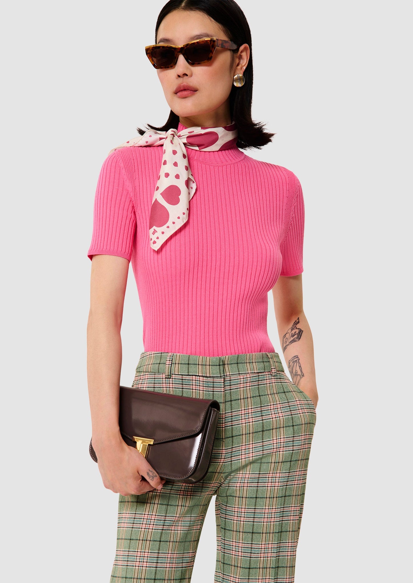 Perla pink ribbed knit sweater