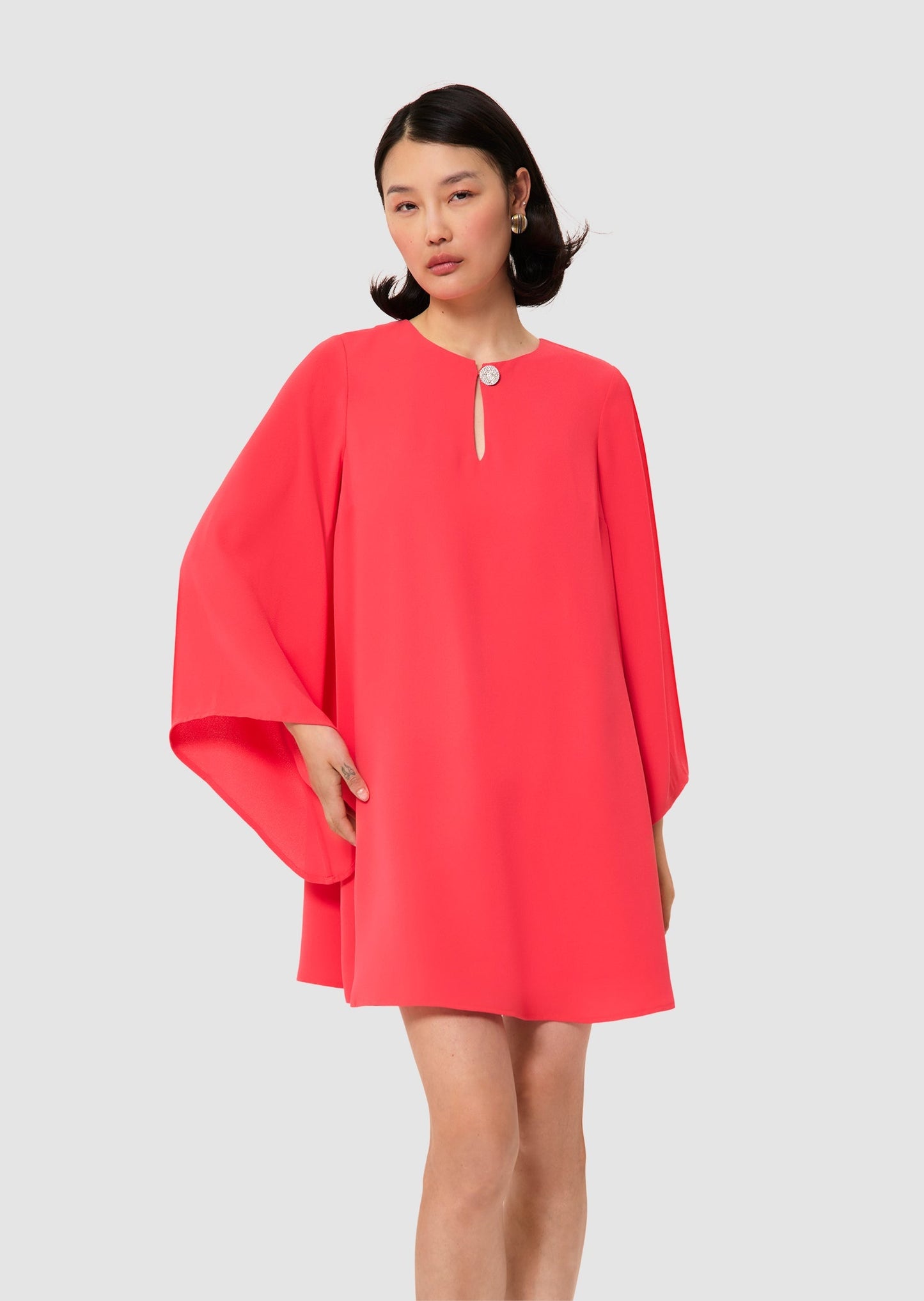 Raonie red crepe dress