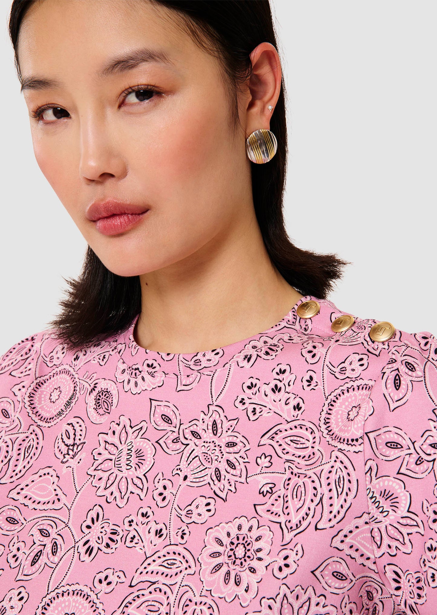 Tampa pink t-shirt with bandana pattern