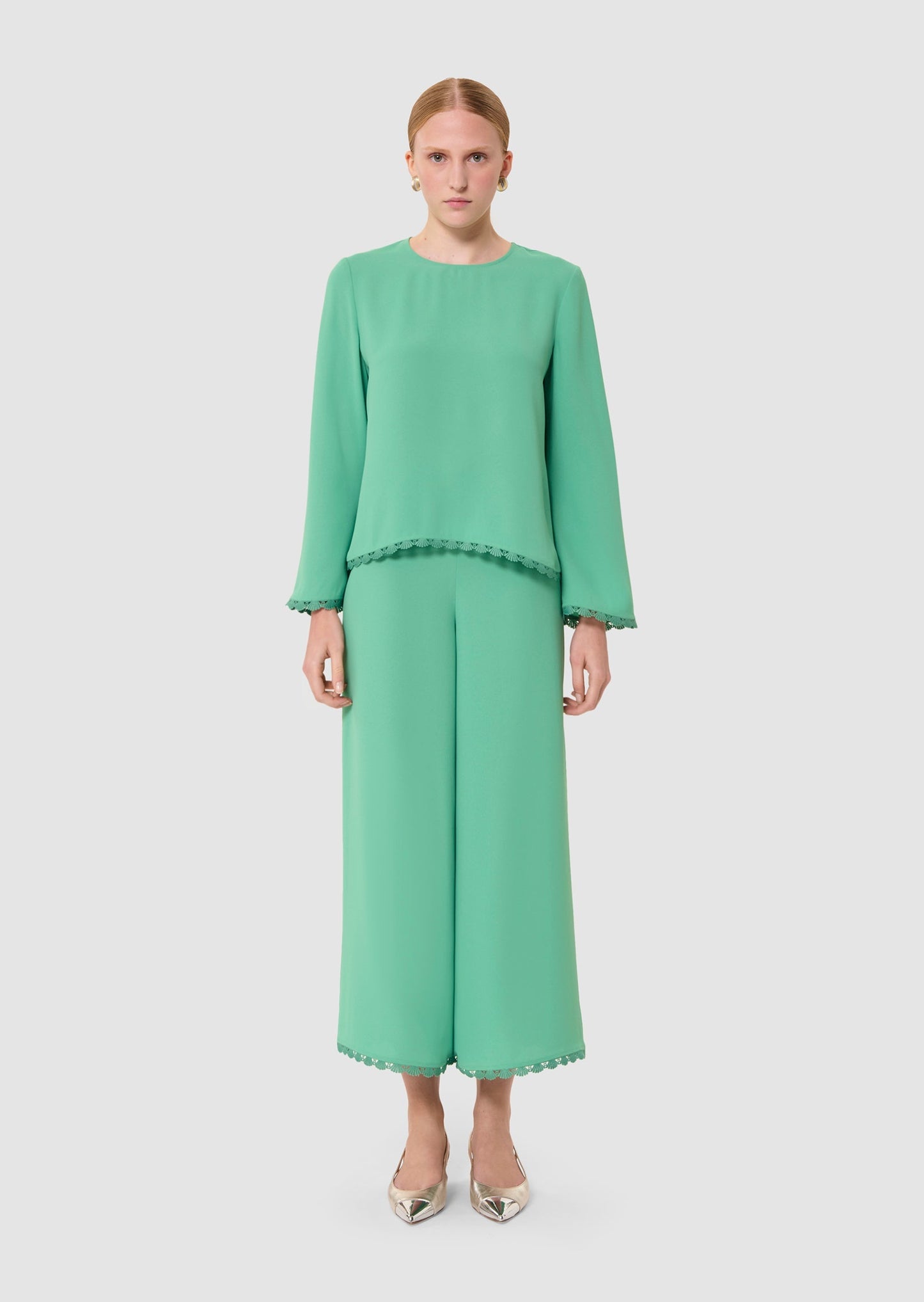 Tazzio green crepe top
