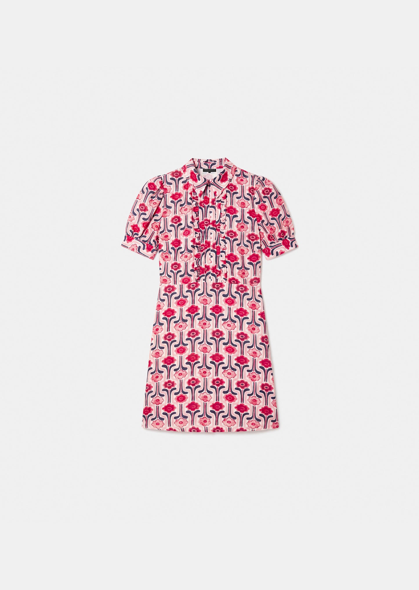 dress in pale pink retro print