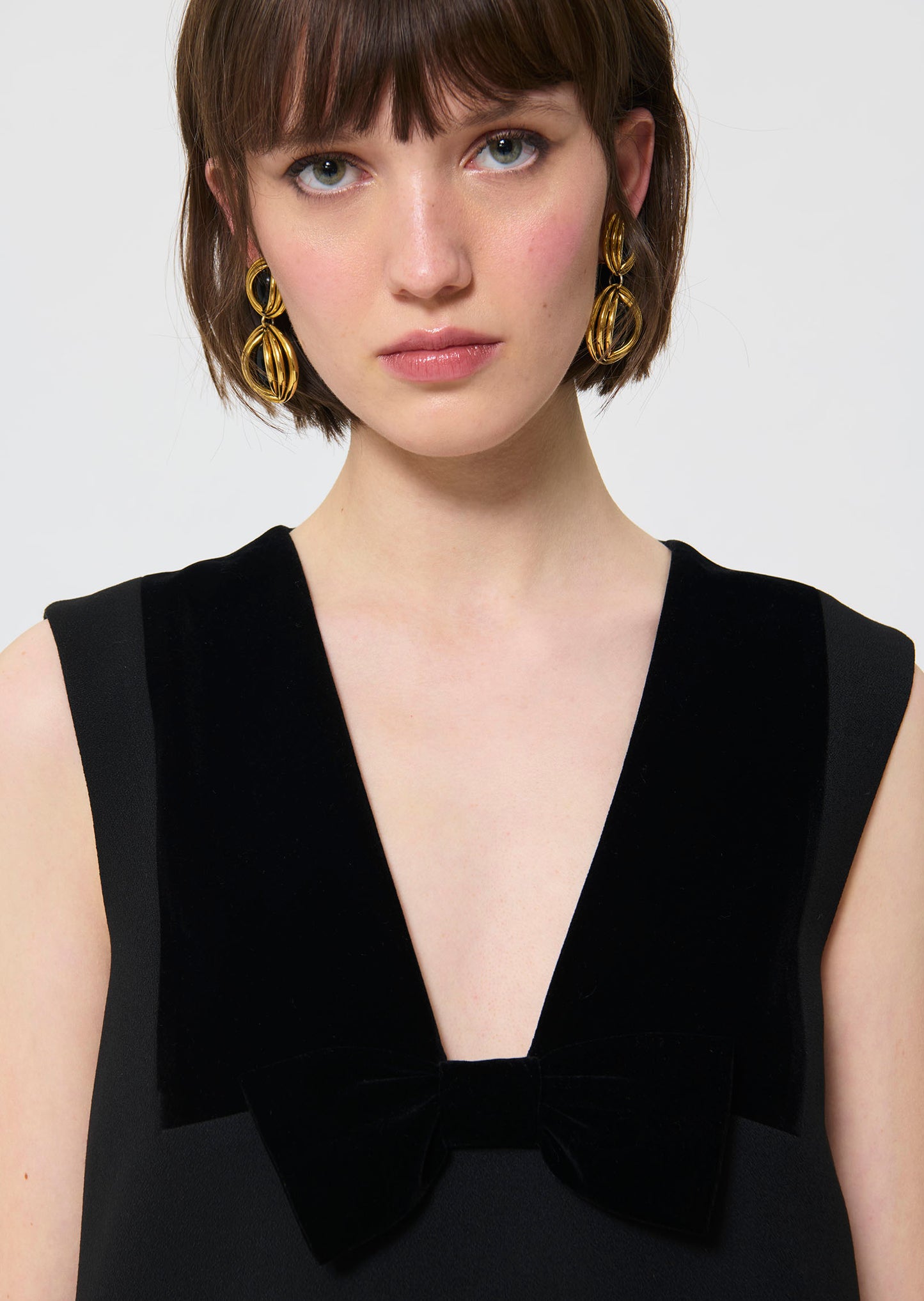 Rusane black dress for women