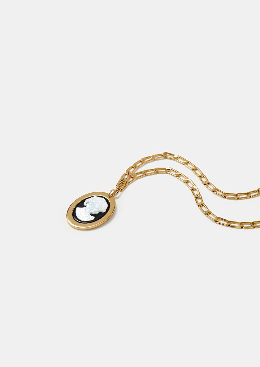 Naya Necklace