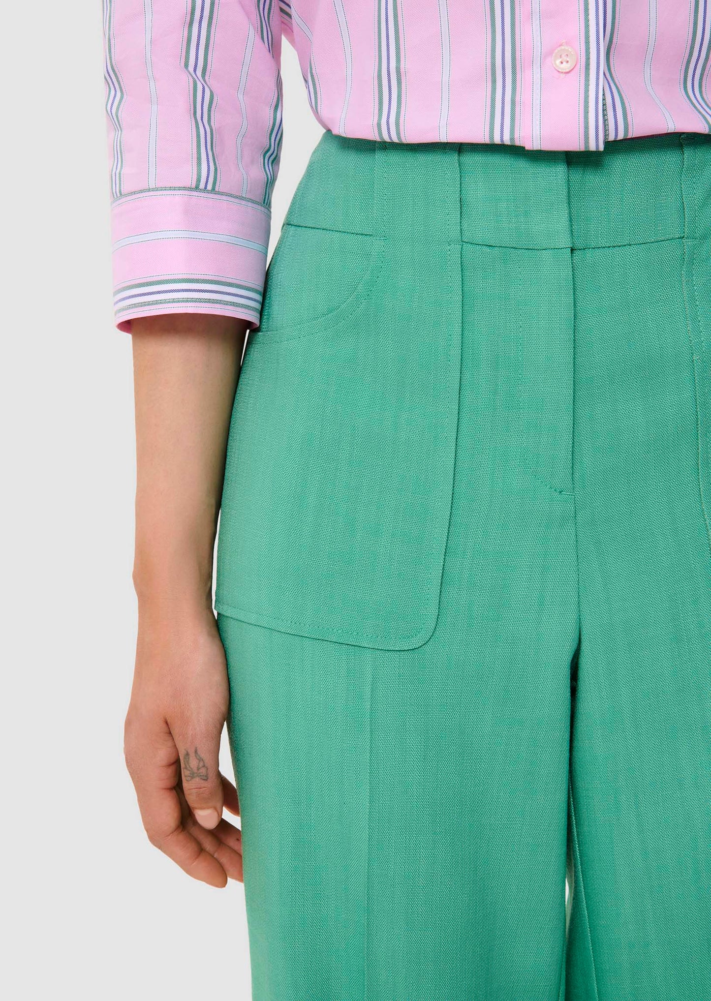 Pan green in flammed fabric