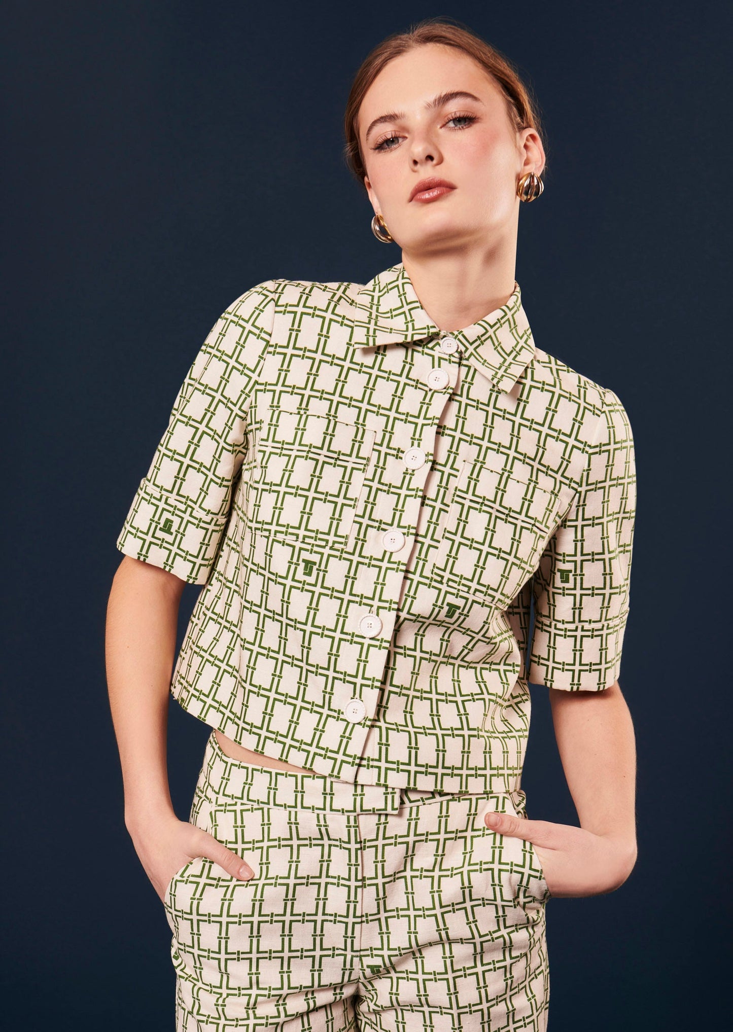 Cameron Ecru With Green Graphic Design Poplin Shirt