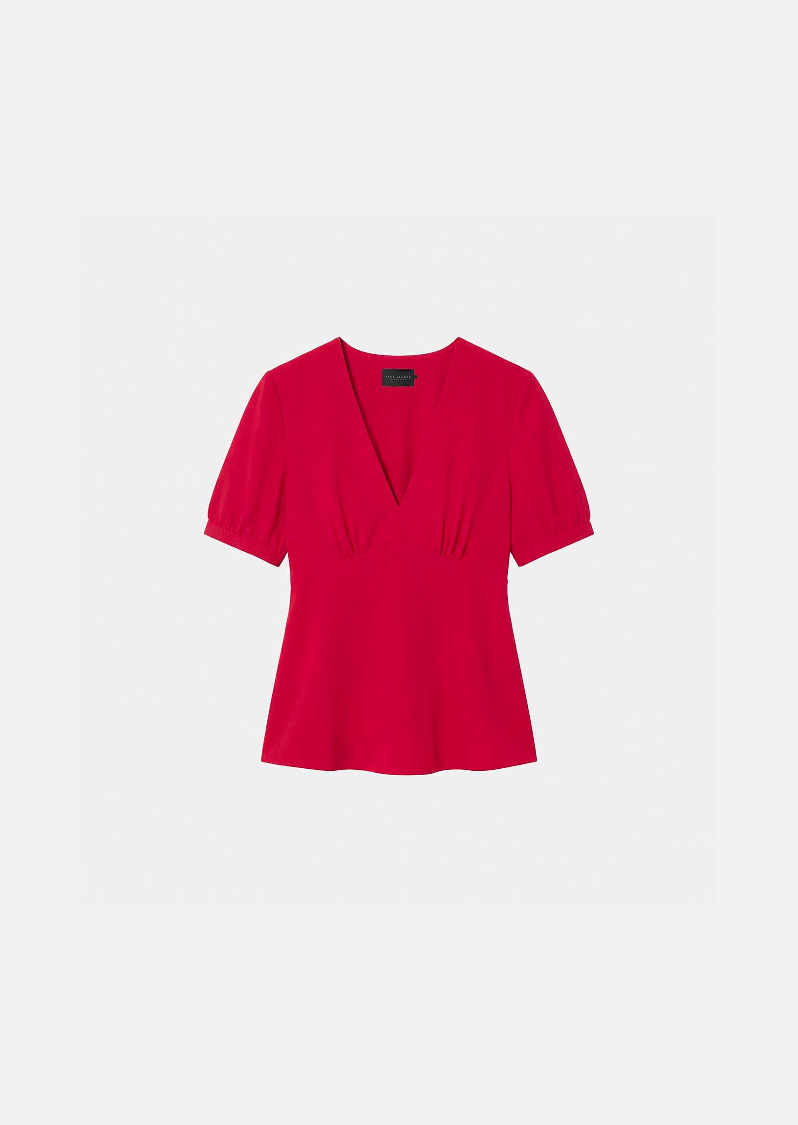 top in red fluid crepe