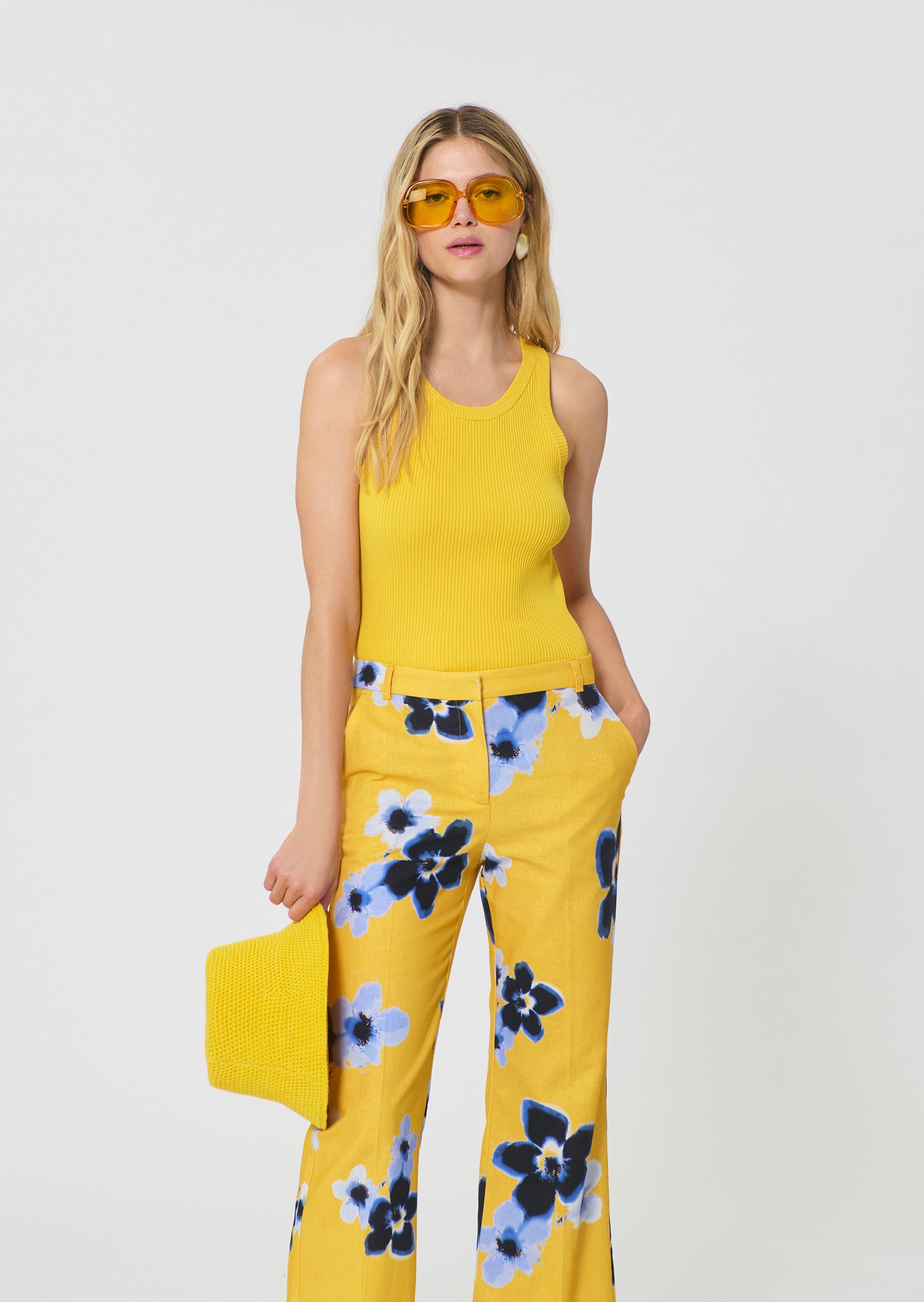 tank top in yellow ribbed knit