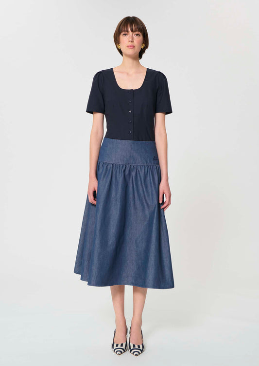 skirt in light blue denim