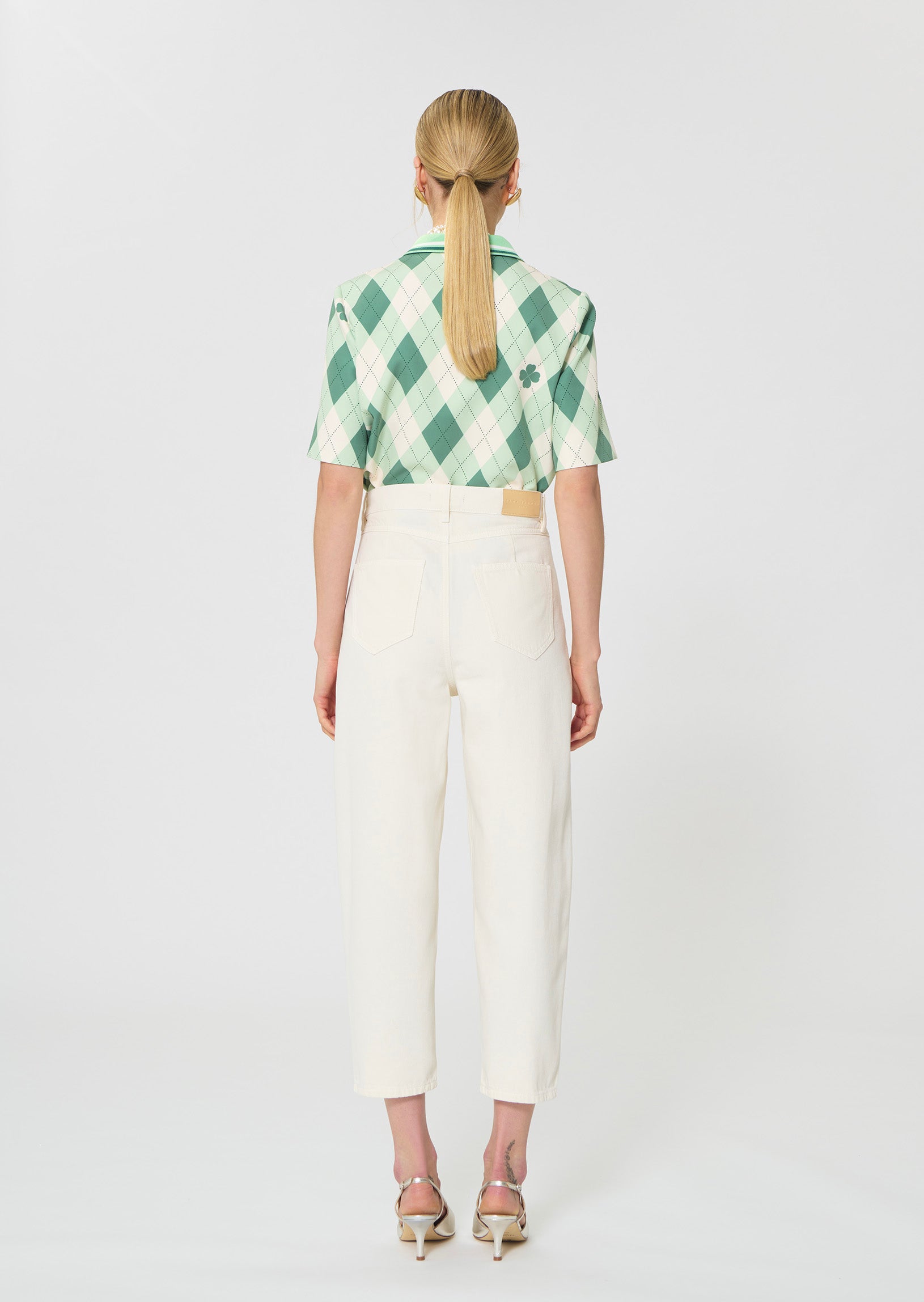 jeans in white lightweight denim