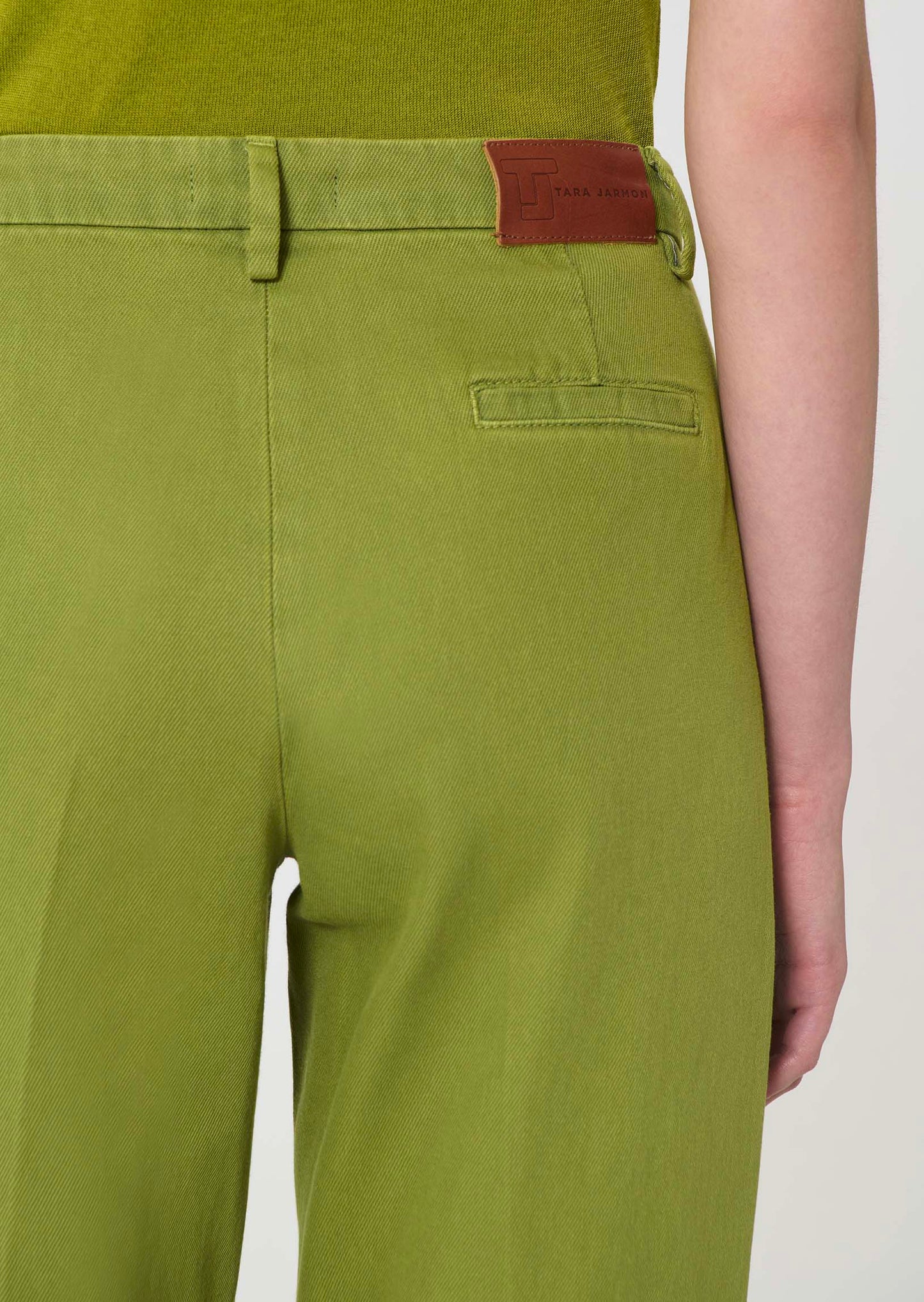 jeans in green lightweight denim