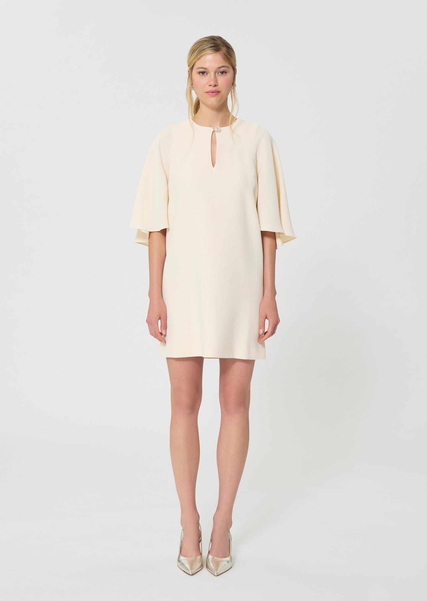 dress in yellow fluid crepe