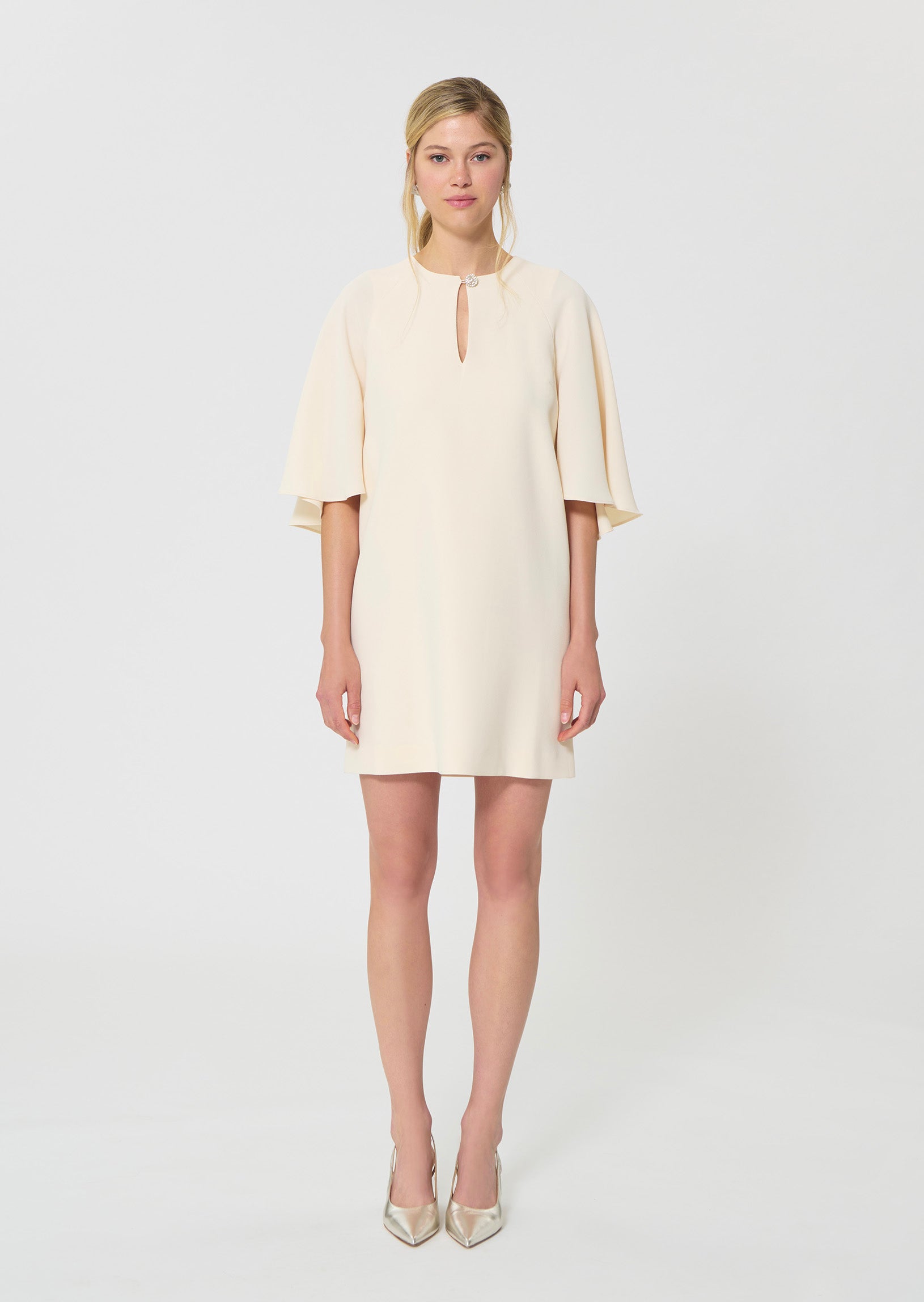 dress in yellow fluid crepe