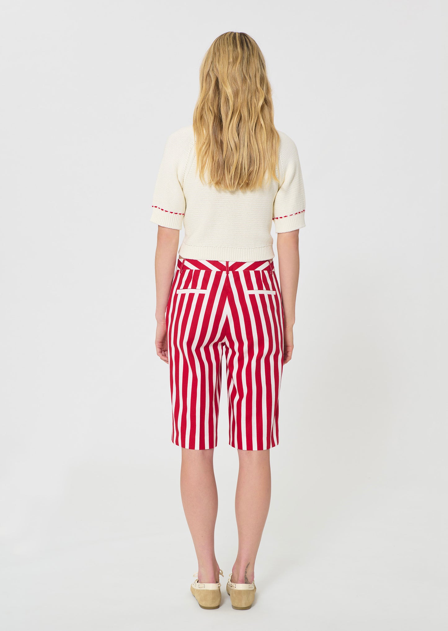 shorts in red striped linen and cotton