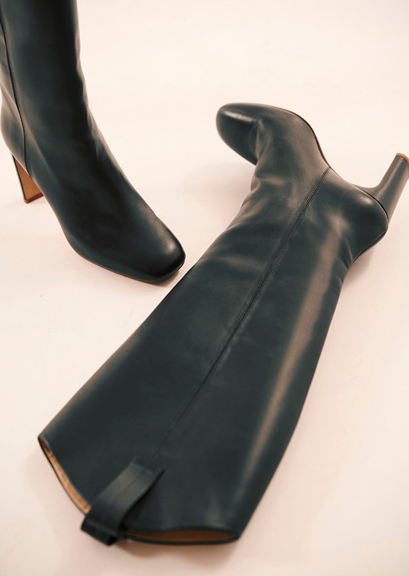 Khloe Boots