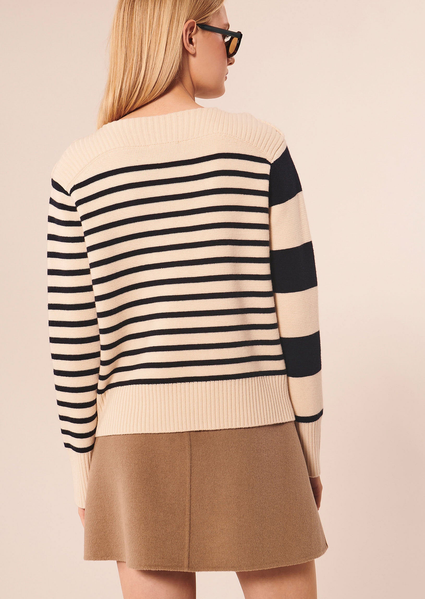 Poetesse Pull